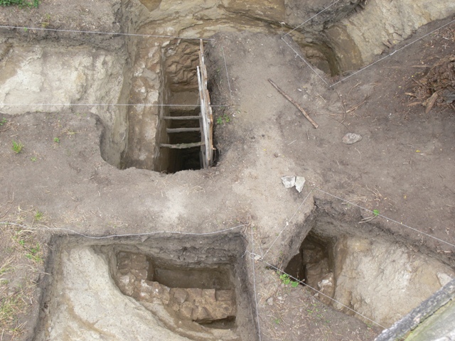 cisterna, 15. storočie (sonda S 1-5/2013)