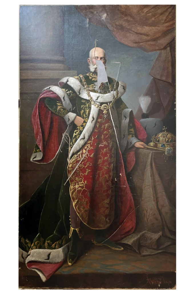 portrét Františka Jozefa I. - stav pred reštaurovaním