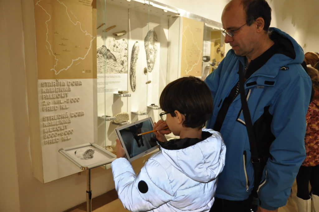 návštevníci podujatia Virtuálna archeológia 